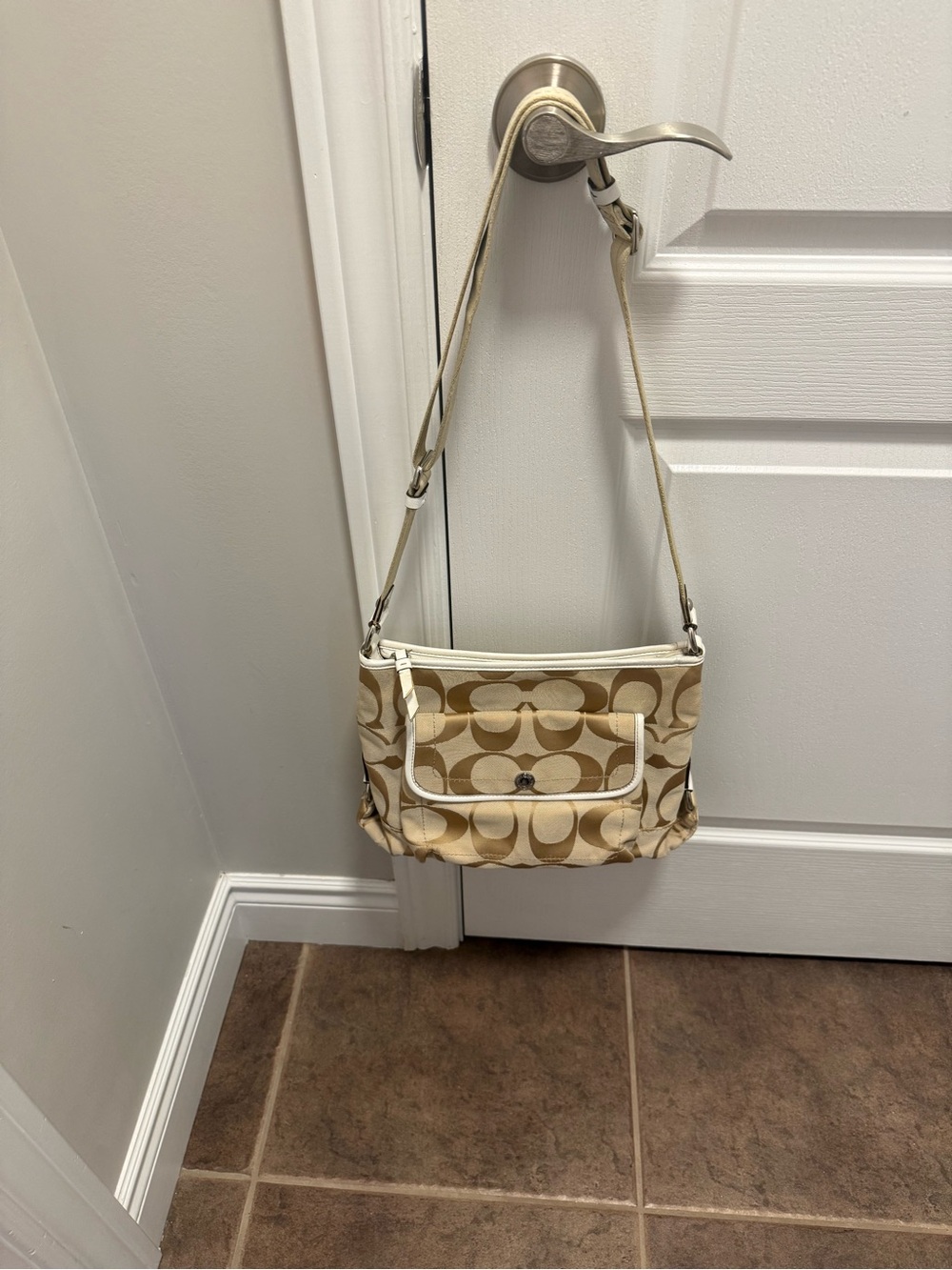 Coach Signature Canvas Crossbody Bag